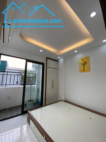 Bán căn hộ Giải Phóng 50m2, 2 ngủ, 1.85 tỷ - 1