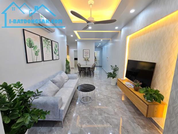 Bán siêu phẩm 2PN, 2WC Sky Garden 3 Phú Mỹ Hưng, Q. 7 - Giá 4.6tỷ - 1