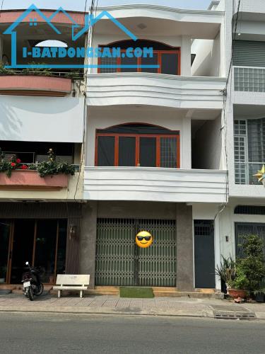 NHÀ MỚI MẶT TIỀN ĐƯỜNG LÝ THƯỜNG KIỆT 1 TRỆT 2 LẦU