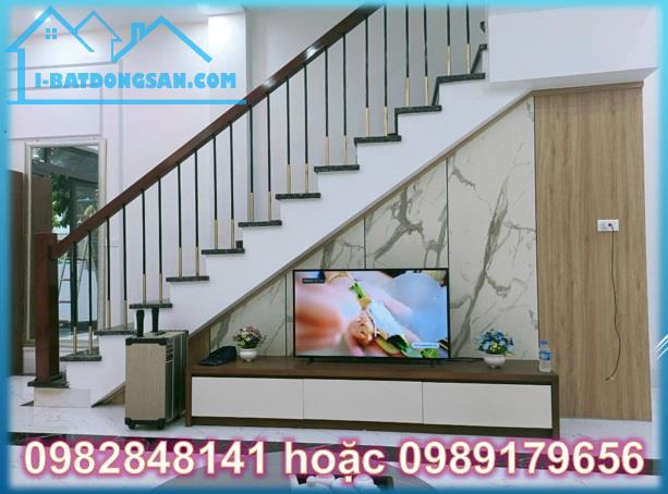 💥Chính chủ cho thuê nhà 4 tầng để kinh doanh tại Từ Sơn, Bắc Ninh. LH 0982848141 - 1