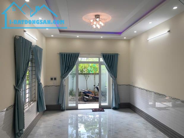 Bán Biệt Thự 1 trệt 1 lầu KDC Bửu Long, Biên Hòa, Đồng Nai, 144m2, giá 6 tỷ 650 - 2