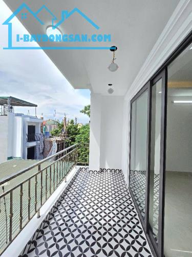 BÁN NHÀ 40m*MT5m LIÊN NINH-THANH TRÌ XÂY MỚI.GIÁ 4.35 TỶ - 4