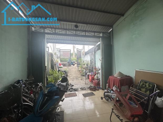 🏡🔥 Nhà Mặt Tiền Bờ kênh  Thạnh Lộc 15 phường Thạnh Lộc Q12 DT 79m2( 4mx19.5m)  💵 4,5tỷ