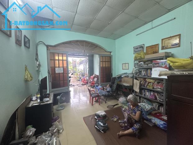 🏡🔥 Nhà Mặt Tiền Bờ kênh  Thạnh Lộc 15 phường Thạnh Lộc Q12 DT 79m2( 4mx19.5m)  💵 4,5tỷ - 3