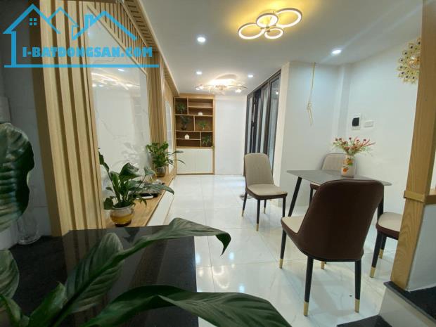 NHÀ ĐẸP, 35m2, 5 TẦNG, CỰC GẦN Ô TÔ, 5,4 TỶ- GIÁ TỐT NHẤT LĨNH NAM - 1