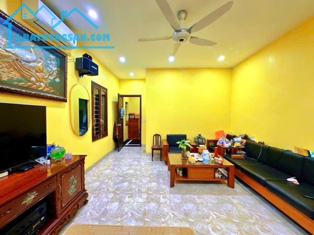Trung tâm Ba Đình 6 tầng x mặt tiền to đẹp 5M - Lô góc 2 mặt thoáng. - 2