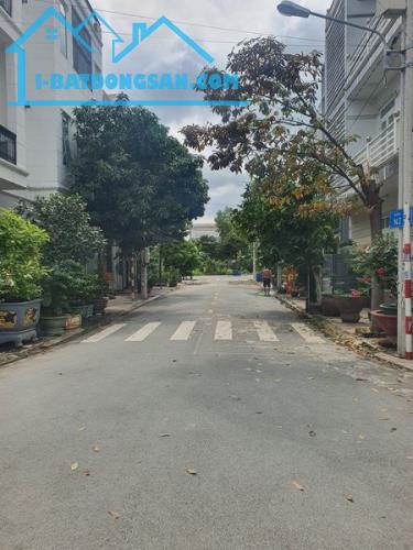 ĐẤT PHÂN LÔ 75M_XE HƠI LONG BÌNH_CẠNH Vinhomes BẠT NGÀN TIỆN ÍCH_CƠ HỘI SINH LỜI CAO. 4.1