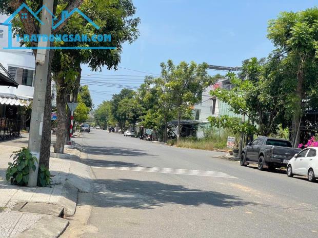 Bán đất diện tích khủng MT An Dương Vương_  vài bước ra bờ Sông Hàn_ 400m2 _ 33 tỷ.