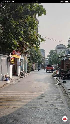 BÁN NHÀ PHỐ TRẠM LONG BIÊN THÔNG Ô TÔ ĐỖ CỬA DT 32M 5T GIÁ 5.68 TỶ LH 0988009316 XEM NHÀ N - 3