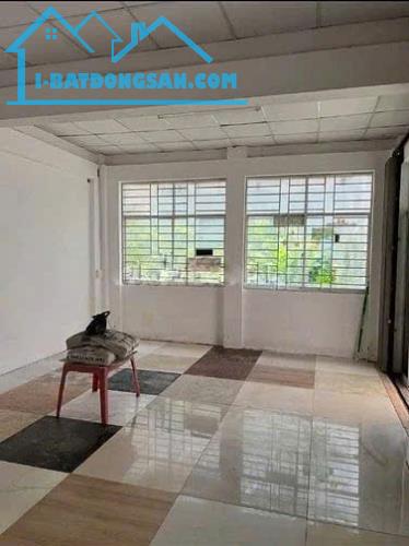 Cho thuê nhà nguyên căn sát mặt tiền Lũy Bán Bích - 55m2 - 2 tầng - 12tr/tháng