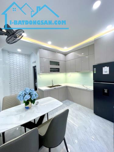 NHÀ THIẾT KẾ HIỆN ĐẠI - SIÊU ĐẸP - 32M2 - 2 TẦNG - PHẠM VĂN CHIÊU, GÒ VẤP, TP.HCM - 1