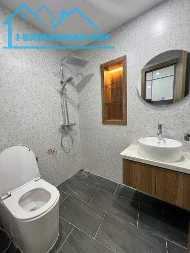 Bán nhà mới đẹp, Trần Duy Hưng, Cầu Giấy. 5 tầng, thang máy, 48m2, mặt tiền 7m, nhỉnh 13 ỷ - 5