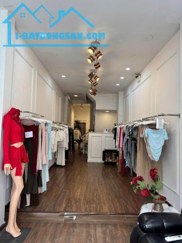 Nhà cho thuê, mặt tiền Nguyễn Đình Chính, Phú Nhuận, 60m2, 2 tầng, 2 phòng ngủ, vừa ở vừa - 1