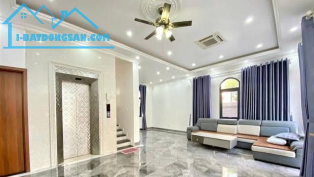 Bán nhà Bạch Đằng,Thượng Lý, Hồng Bàng, Hải Phòng. 4 tầng, 144m2, 18,5 tỷ. Ngang 12m, d2 - 2