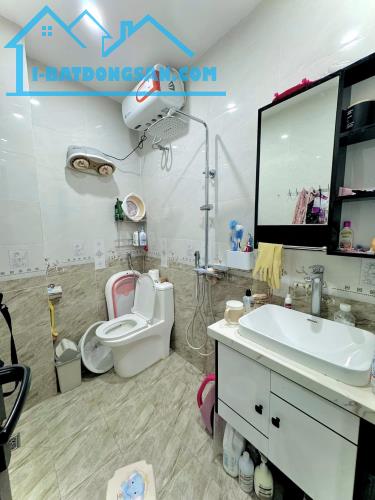 BÁN NHÀ NGUYỄN TRÃI - THANH XUÂN - 36M2 x 6T - MT 3.8M - 7.95 TỶ - NGÕ SH QUAY ĐẦU - 4