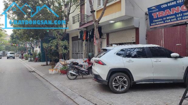 BÁN NHÀ KĐT VĂN PHÚ-VỈA HÈ 5M-KINH DOANH 45M- 12.99 TỶ- Ô TÔ TẢI TRÁNH - 1