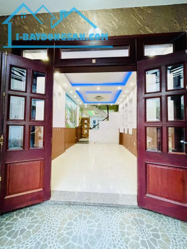 NGAY CỐNG LỠ TÂN BÌNH NHÀ ĐẸP 3 TẦNG -HẺM XE TẢI THÔNG - 81M2 (4*21) SỔ ĐẸP - CHỈ HƠN 7 TỶ