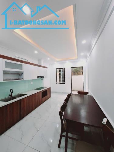 🏡 Ngọc Thụy - Long Biên - 43m2 - 8,6 tỷ - Ô tô - 2 mặt ngõ - 1