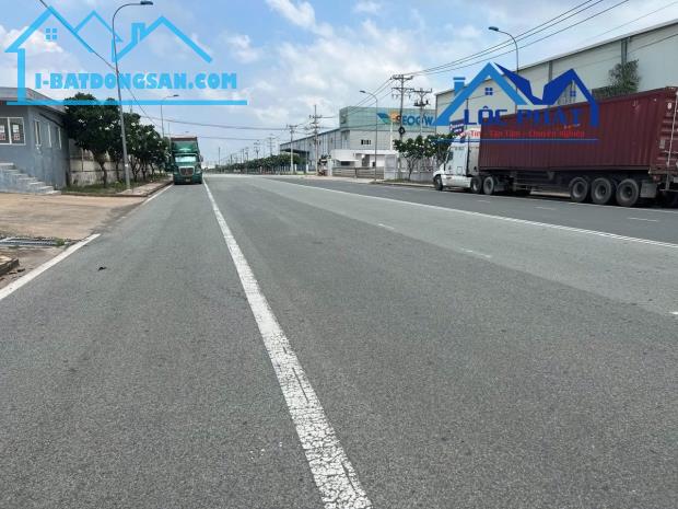 Bán đất XD nhà xưởng ( SKC) 17.600m2  Tam Phước Biên Hòa Đồng Nai giá 70,4 tỷ - 2