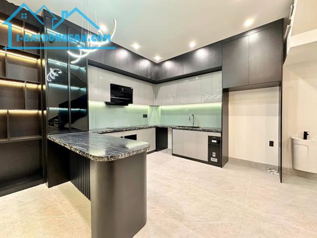 Bán nhà 4 tầng lô góc ĐẸP Hoàng Quý, Lê Chân, Hải Phòng. 52m2- 5,15 tỷ - 4