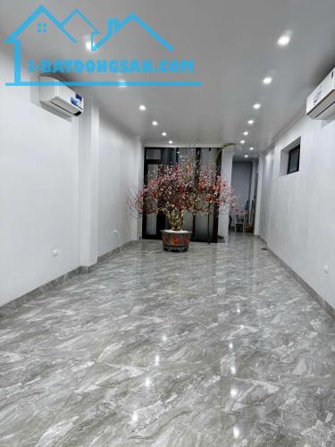 MẶT BẰNG ĐẸP - 52M2 - CHÍNH CHỦ CHO THUÊ 2 TẦNG MẶT ĐƯỜNG HỒNG QUANG, QUANG TRUNG, HẢI - 2