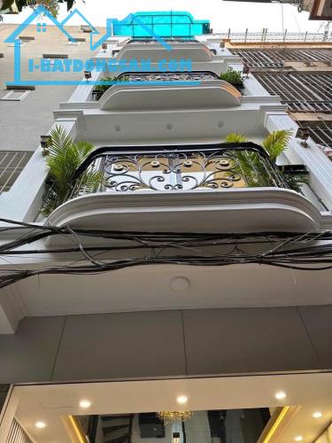 NHÀ PHỐ ĐẶNG TIẾN ĐÔNG-50M RA MẶT ĐƯỜNG-TRUNG TÂM ĐỐNG ĐA-XUNG QUANH BẠT NGÀN TIỆN ÍCH