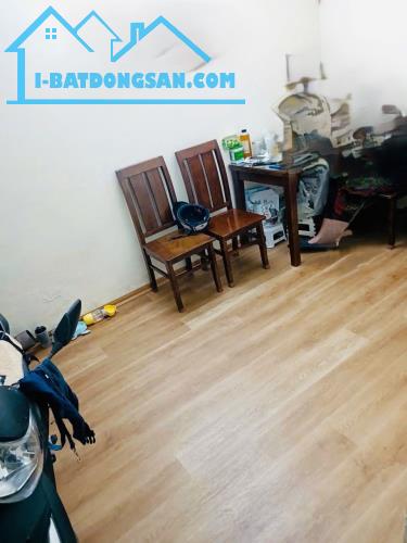 NGÕ RỘNG - GIÁ RẺ - CHỈ 2,2 TỶ CÓ NGAY NHÀ NGÕ QUỲNH - 2