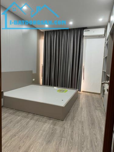 BÁN NHÀ MỚI XÂY NGÕ 639 HOÀNG HOA THÁM - 32M² XÂY 5 TẦNG, FULL NỘI THẤT CAO CẤP