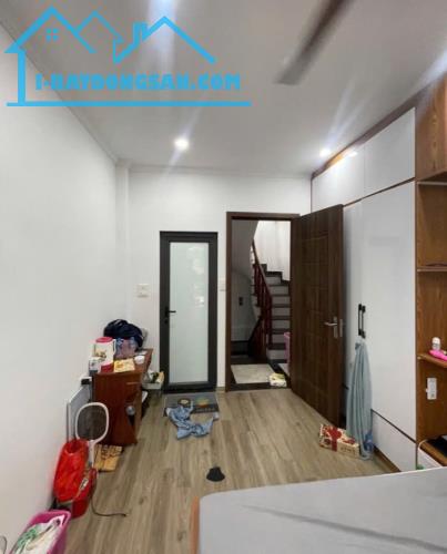 PHÂN LÔ - NGÕ THÔNG LÊ VĂN LƯƠNG,NGUYỄN TRÃI - 6 TẦNG 2 THOÁNG - 1