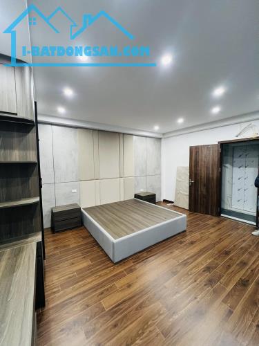 Nhà mới thang mới Phố Vĩnh Phúc 5 tầng x 35m, Full nội thất giá 6.9 tỷ - 2