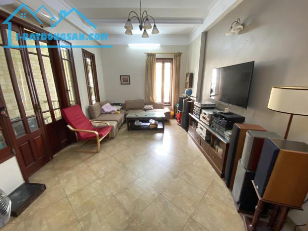 Nhà phân lô ngõ 61 Lạc Trung sắp lên phố, 80m2 x 4T, MT 5m, giá 24 tỷ, 0985868893 - 2