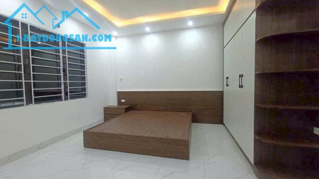 Chính chủ BÁN GẤP căn nhà 5 tầng tại Văn Điển, Ngọc Hồi, Thanh Trì, 3 ngủ, giá nhỉnh 4 tỷ - 2