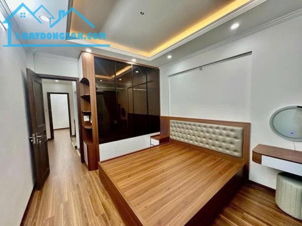 CHỊ ĐẸP THANH XUÂN 43M2X4T, MẶT TIỀN 3.8M, Ô TÔ ĐỖ CỬA, NỘI THẤT XIN, GIÁ TỐT 7.85 TỶ TL - 1