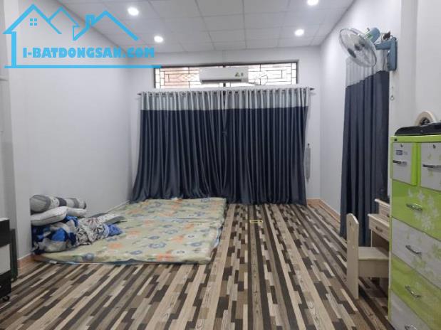 Chủ gấp bán giảm  - Dt 82m2(5,5*15) - 2 tầng Lê Văn Sy p12Q3  - Hẻm 5m - 1