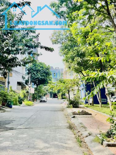 CHỦ BÁN THIỆN CHÍ 02 NỀN NHÀ PHỐ QUẬN BÌNH TÂN ĐƯỜNG OTO CÓ CHỖ ĐẬU XE SHR - 2