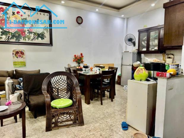 Bán nhà phố hoàng như tiếp, 35 m, 5 tầng, chỉ với 9 tỷ x.