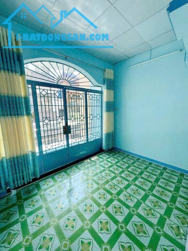 Nhà 2 tầng (4.3x20m/nở hậu L 7.1m) HXH sát đường Âu Dương Lân P3Q8. 9.2 tỷ TL - 3
