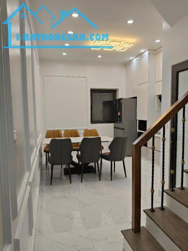 Bán nhà Phố Tô Hiệu, Hà Đông 45m 5T, Plô, Ô tô vào nhà, Thang máy, chỉ HƠN 12 TỶ - 1