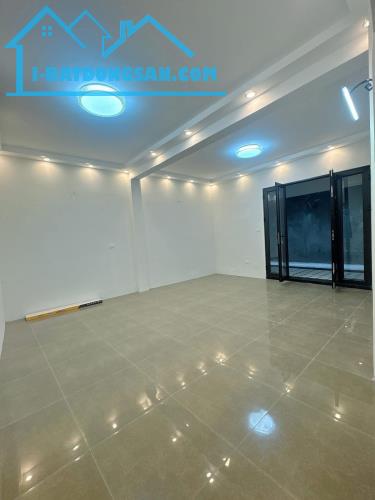 NHÀ SIÊU HIẾM -SIÊU HÓT - TRUNG TÂM QUÂN BA ĐÌNH - 4
