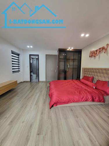 🌟 NHÀ ĐẸP NHƯ MƠ CỔ LINH ĐÀM QUANG TRUNG GARA OTO LÔ GÓC THANG MÁY 10,8TỶ - 3