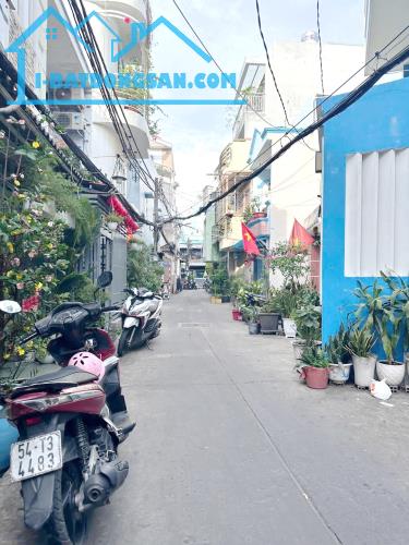 3.78 tỷ Nhà hẻm rộng thoáng 154 Âu Dương Lân P3Q8 - 2