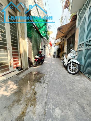 Nhà 2 tầng hẻm 154 Âu Dương Lân P3Q8. 2.3 tỷ - 4