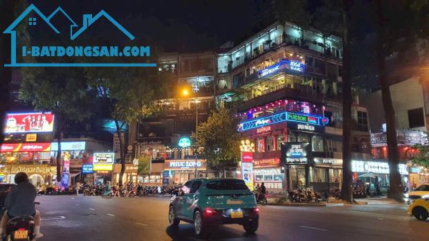 *Bán nhà 2 tầng, Góc 2 mặt tiền đường Nguyễn Bình, Q.Hải Châu, dt 140m2 (7.5x20), giá 13tỷ