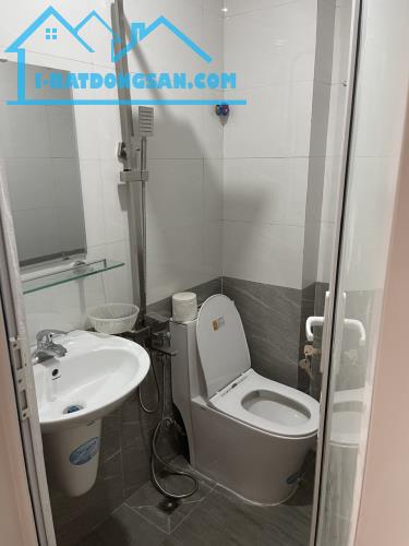 Chính chủ cần bán gấp nhà tại Khương Trung - Thanh Xuân, diện tích 41m2 - 3 ngủ - 3wc - 1