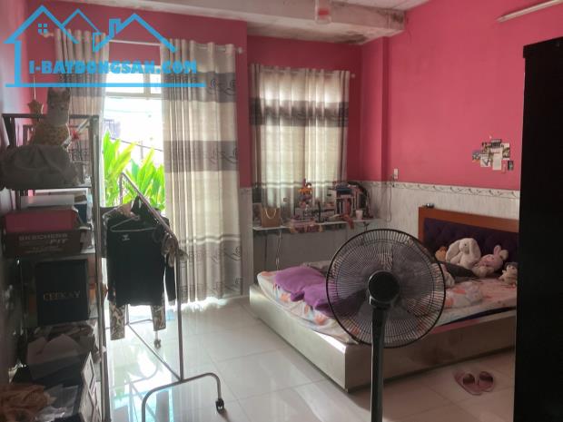 TÂN QUÝ TÂN PHÚ -NHÀ ĐẸP 2 TẦNG - NGAY AEON MALL TÂN PHÚ - DÂN TRÍ CAO - 76M2 - CHỈ 4.9 TỶ - 4