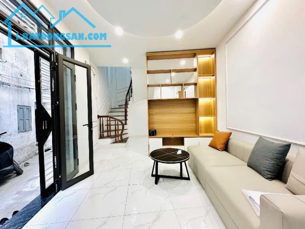 Bán nhà Nghĩa Dũng 5 tầng, SDCC, FULL nội thất 5,9 tỷ đồng - 1