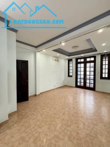 Bán nhà Bình Thạnh - Phường 12 - Hẻm xe tải - Giá Chào 11,8 tỷ .