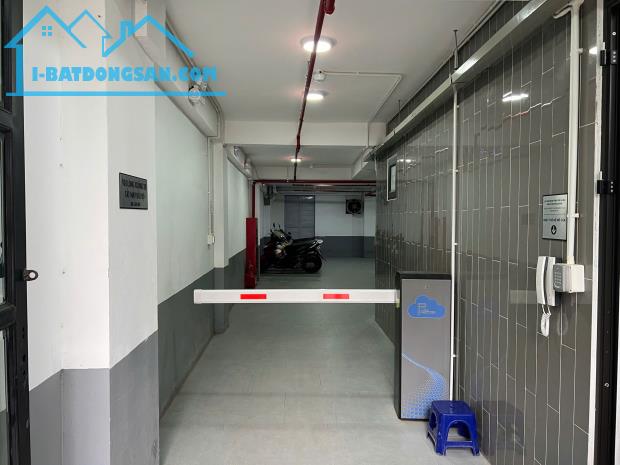 Bán gấp căn ccmn ngay Tứ Hiệp - Thanh Trì, 161m2 x 8t, ô tô đỗ cửa, 28 phòng - 3