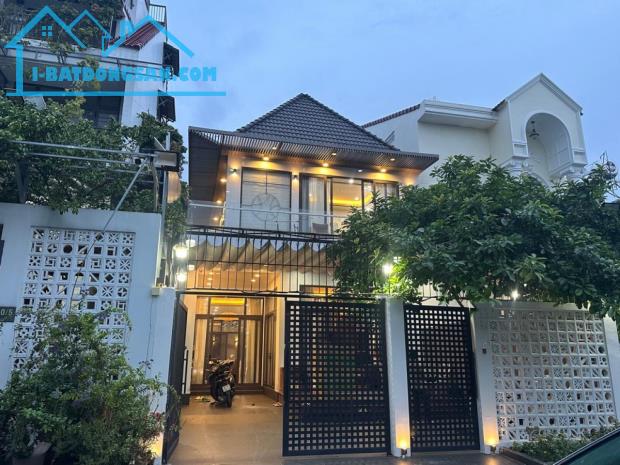 Giảm 1.1 tỷ Biệt thự 3 tầng View công viên Đ.Số 8 TD, 166m2, 8x22m, chỉ 2x tỷ - 4