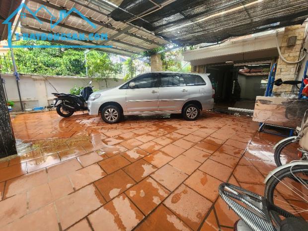 🏡 235 M2 BIỆT THỰ SÂN VƯỜN GIÁ 15 ,5 TỶ . Sở hữu ngay không gian sống xanh, đẳng cấp!